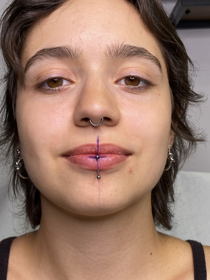 Procés de piercing a The Black Cat Tattoo